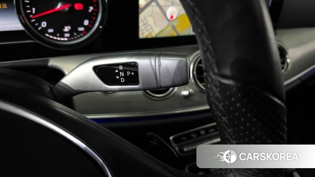 Mercedes-Benz E-Class W213 id 4411374 из Кореи 8