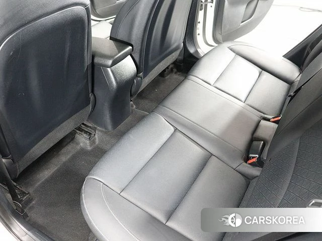 Kia Come New K3 id 4508618 из Кореи 8