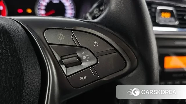 Ssangyong The New Korando Sports id 3397114 из Кореи 8