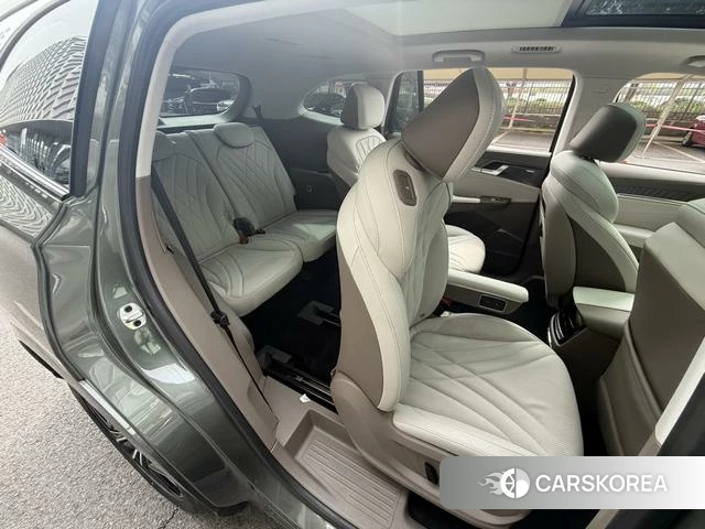 Roewe RX9 id 4242434 из Китая 8