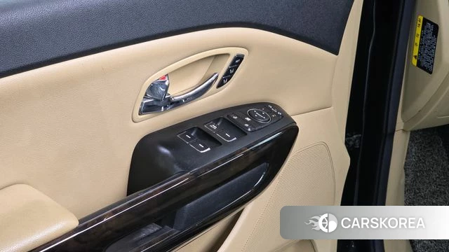 Kia The New Carnival id 3796006 из Кореи 8