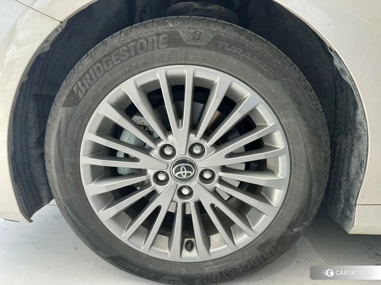 Toyota Camry id 4493100 из Китая 8