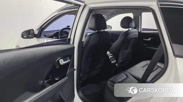 Kia Niro id 3568585 из Кореи 8