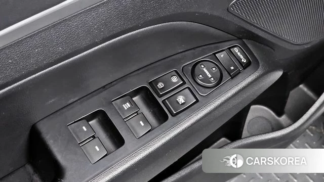 Hyundai The New Avante AD id 3942618 из Кореи 8