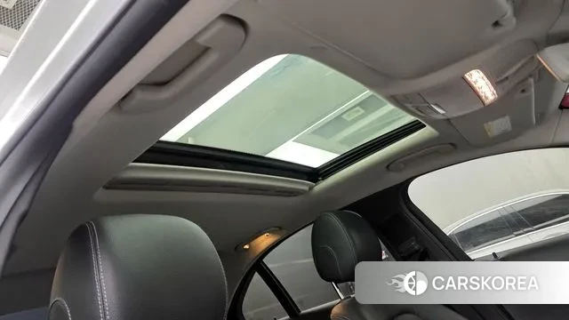 Mercedes-Benz C-Class W205 id 3753921 из Кореи 8