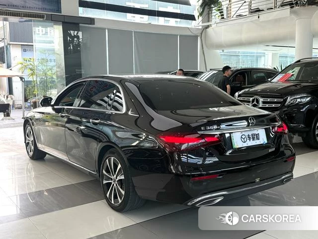 Mercedes-Benz E-class PHEV id 4301181 из Китая 8