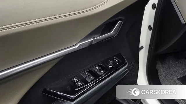 Ssangyong Torres id 3366113 из Кореи 8