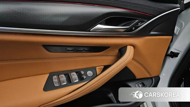 BMW 5 Series (G30) id 4848345 из Кореи 8