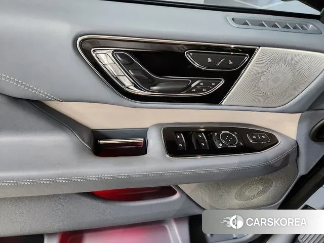 Lincoln Navigator 4th generation id 3383448 из Кореи 8