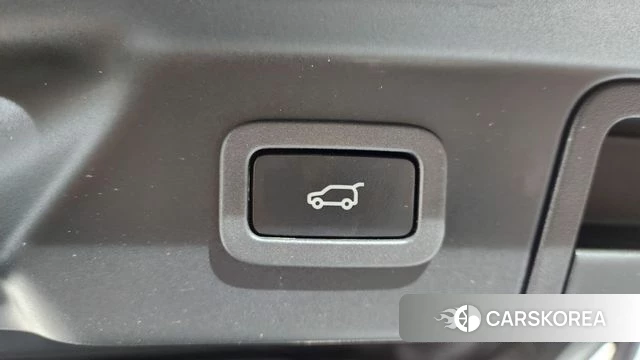 Land Rover Range Rover Velar id 4384296 из Кореи 8