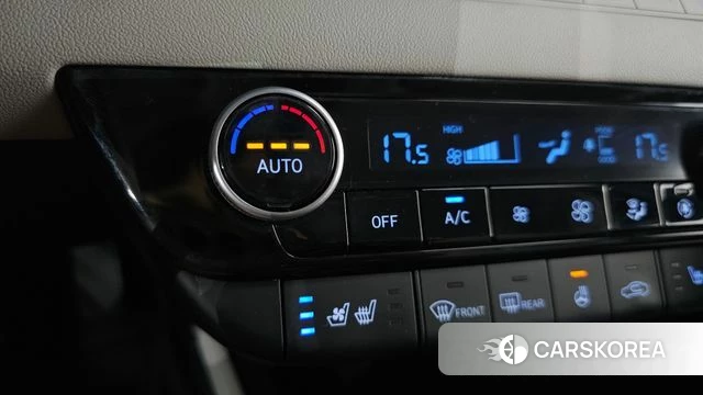 Hyundai Avante (CN7) id 4672074 из Кореи 8