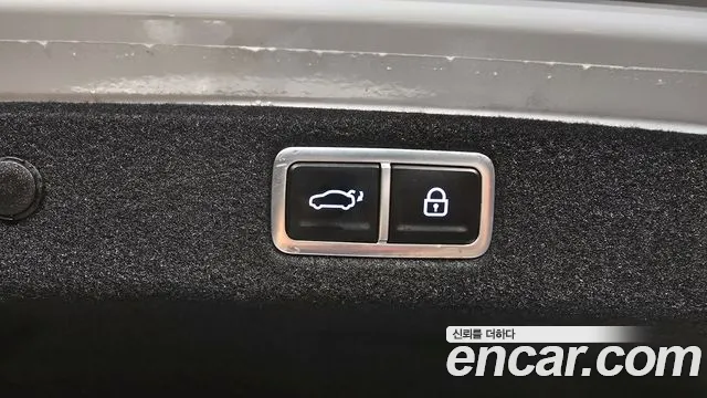 Hyundai Grandeur (GN7) id 2852992 из Кореи 8