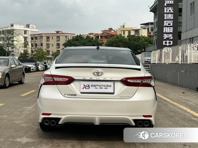 Toyota Camry id 4220599 из Китая 8