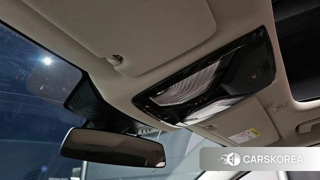 BMW 5 Series (G30) id 3866537 из Кореи 8