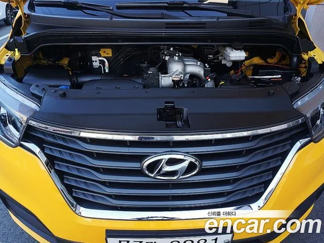 Hyundai The New Grand Starex id 2420587 из Кореи 8