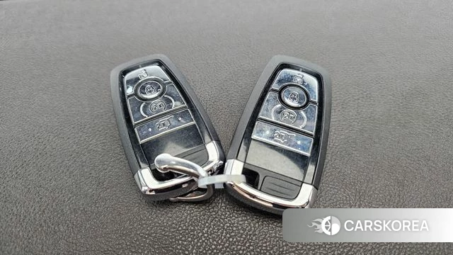 Lincoln Aviator 2nd generation id 4303073 из Кореи 8