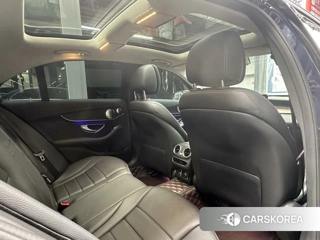 Mercedes-Benz Class C id 4234871 из Китая 8
