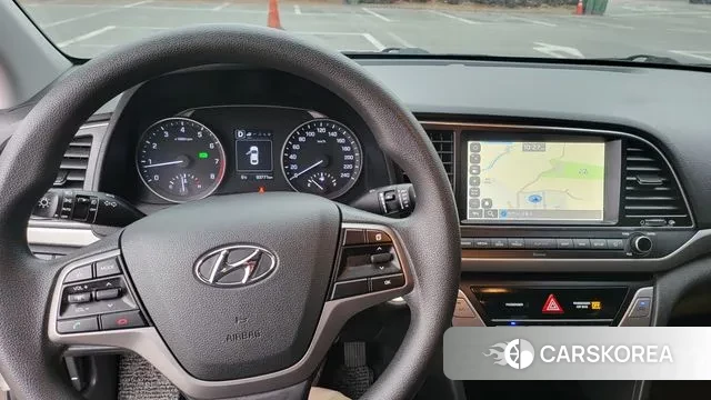 Hyundai Avante AD id 3485023 из Кореи 8