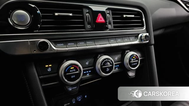 Genesis G70 id 3955857 из Кореи 8