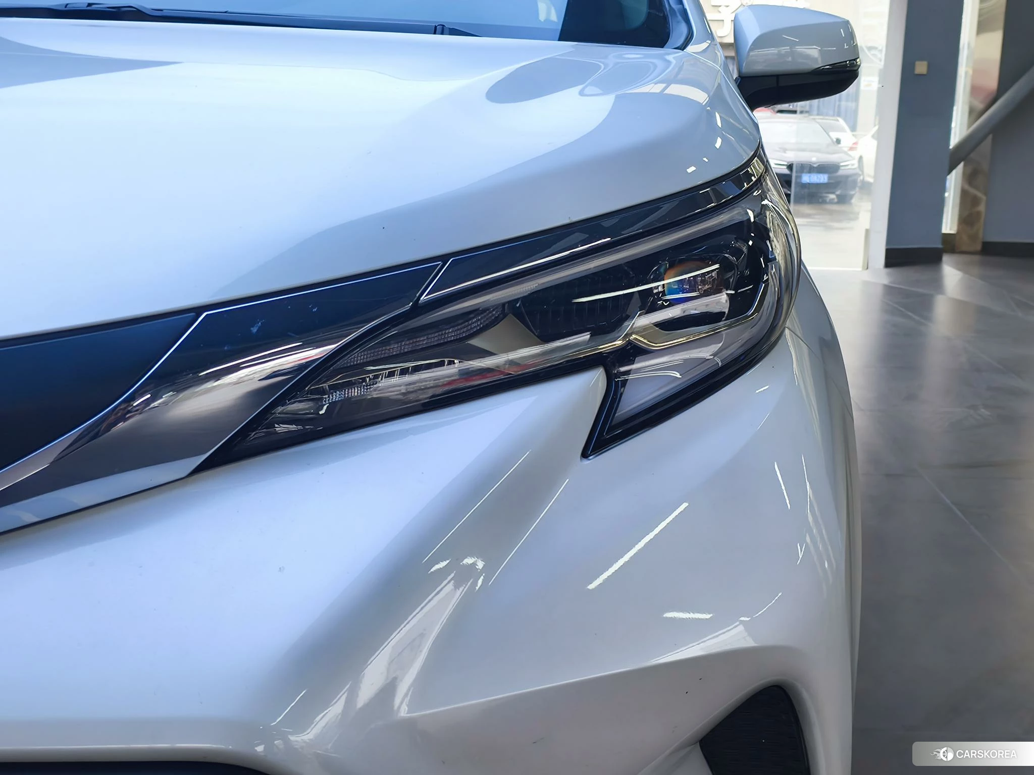 Toyota Grevia id 4485427 из Китая 8