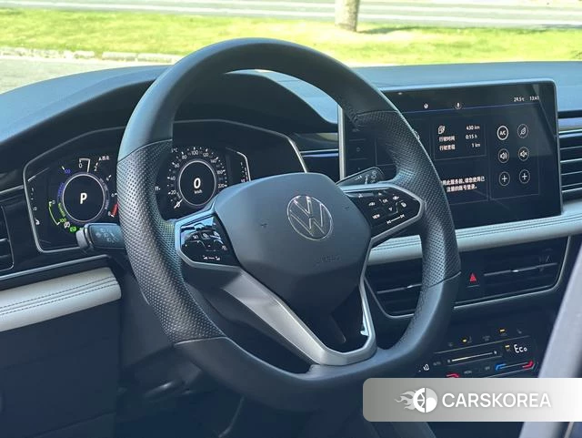 Volkswagen Tiguan L PHEV id 3902138 из Китая 8