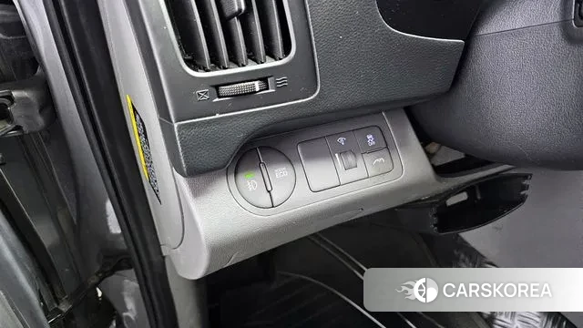 Hyundai The New Grand Starex id 3599161 из Кореи 8