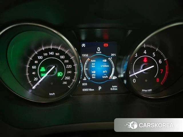 Jaguar E-PACE id 3937057 из Кореи 8