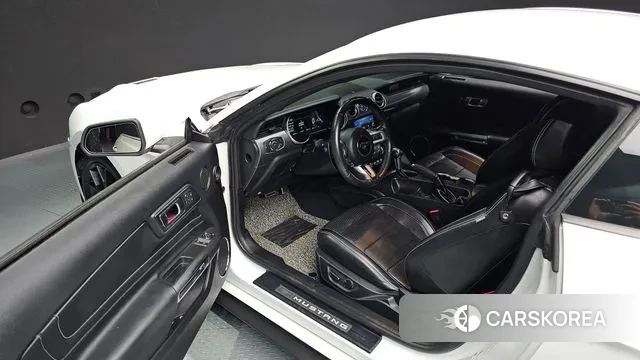 Ford Mustang id 3024118 из Кореи 8