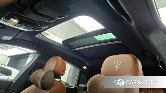 Maserati Levante id 3878986 из Кореи 8