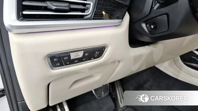 BMW X7 (G07) id 3473911 из Кореи 8