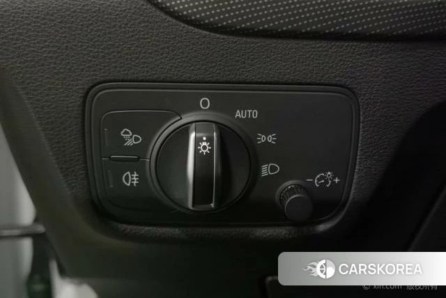 Audi Q2L id 4291524 из Китая 8
