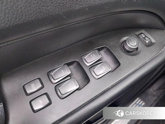 Ssangyong Rexton Sports id 3861640 из Кореи 8