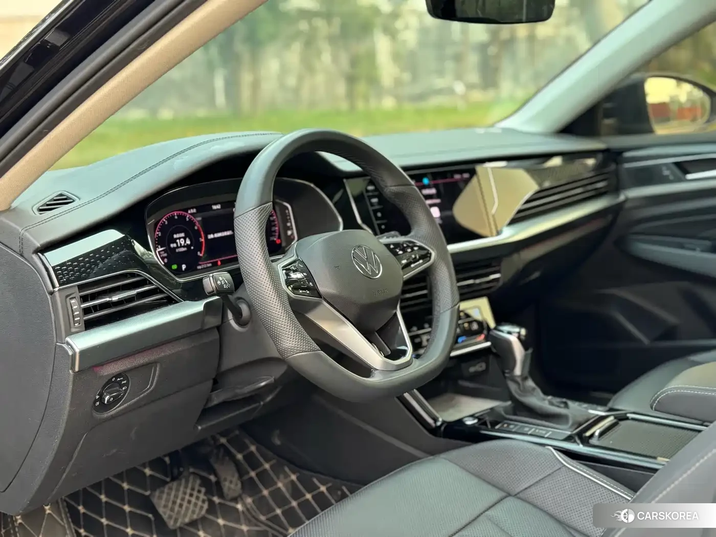 Volkswagen Passat id 4565409 из Китая 8