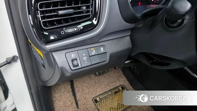 Kia Stonic id 3820542 из Кореи 8