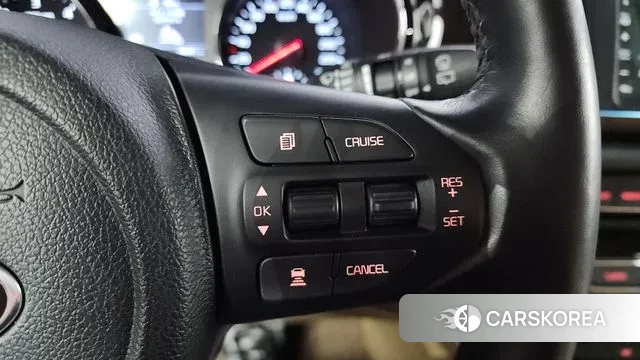 Kia The New Carnival id 3588392 из Кореи 8