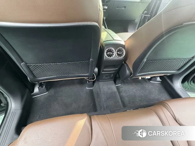 Mercedes-Benz GLB id 4299903 из Китая 8