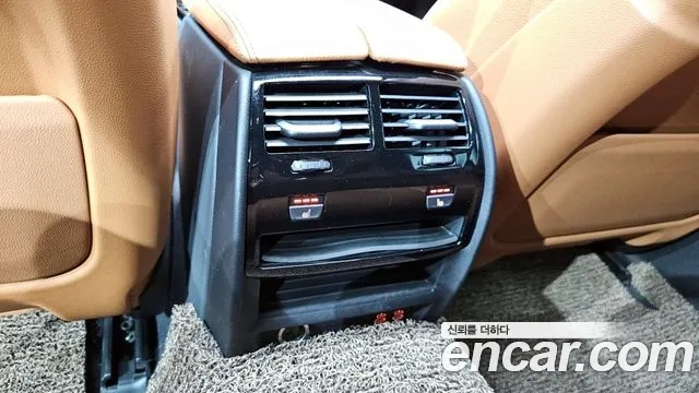 BMW 5 Series (G30) id 2954758 из Кореи 8