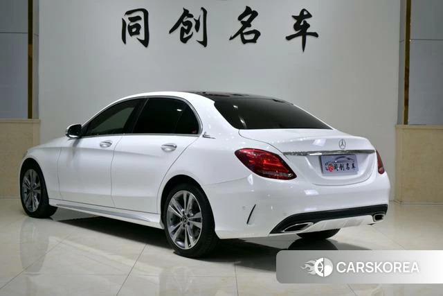 Mercedes-Benz Class C id 4210404 из Китая 8
