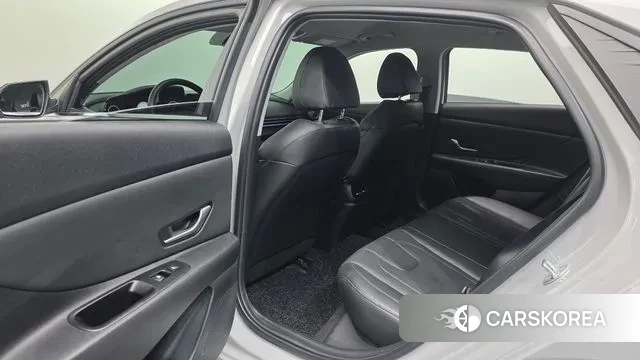 Hyundai Avante (CN7) id 3746158 из Кореи 8