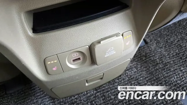 Kia The New Carnival id 2876438 из Кореи 8