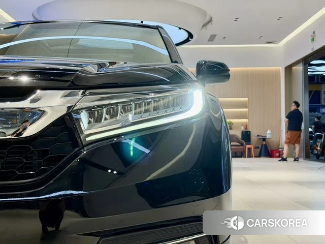 Honda Crown Road id 4182673 из Китая 8