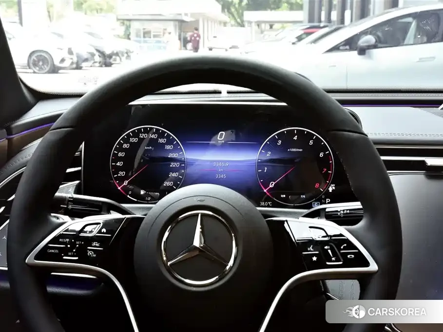 Mercedes-Benz E-Class id 4680581 из Китая 8