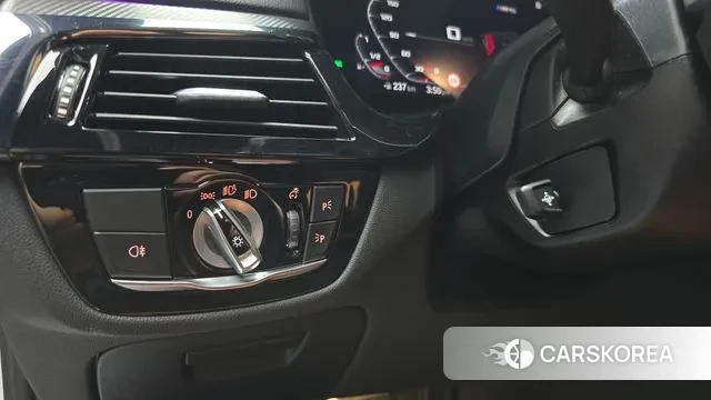 BMW M5 (F90) id 3011422 из Кореи 8