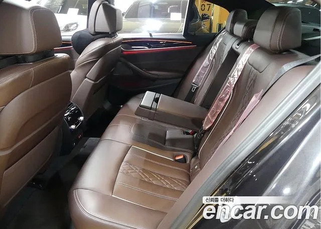 BMW 5 Series (G30) id 2594957 из Кореи 8