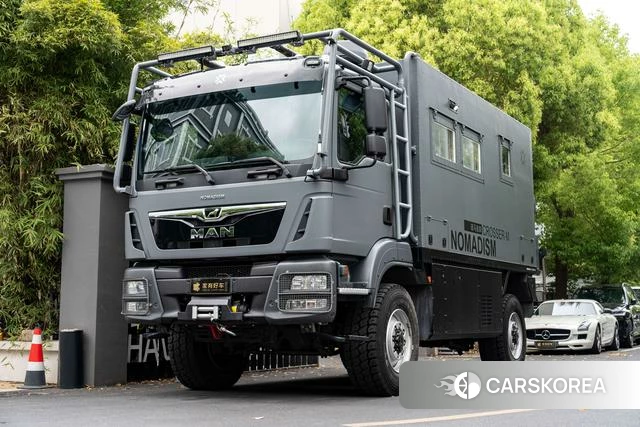 Mercedes-Benz Unimok U5000 SUV id 4239454 из Китая 8