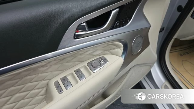 Genesis G70 id 3845871 из Кореи 8