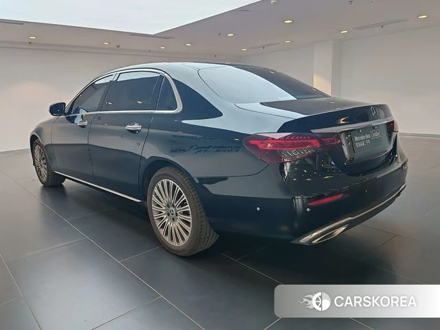 Mercedes-Benz E-class id 4300055 из Китая 8