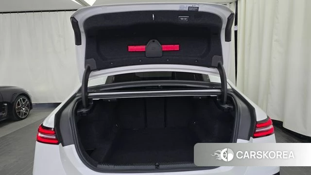 BMW 5 Series (G60) id 4847782 из Кореи 8