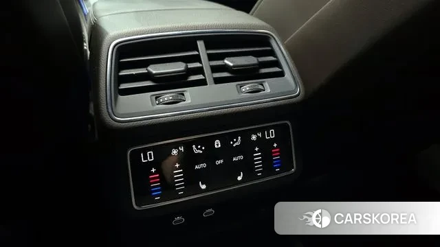 Audi A7 (4K) id 3032442 из Кореи 8