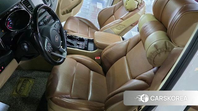 Kia The New Carnival id 4530944 из Кореи 8